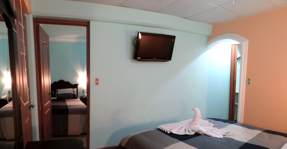 אלאג'ואלה Hotel Eskalima מראה חיצוני תמונה